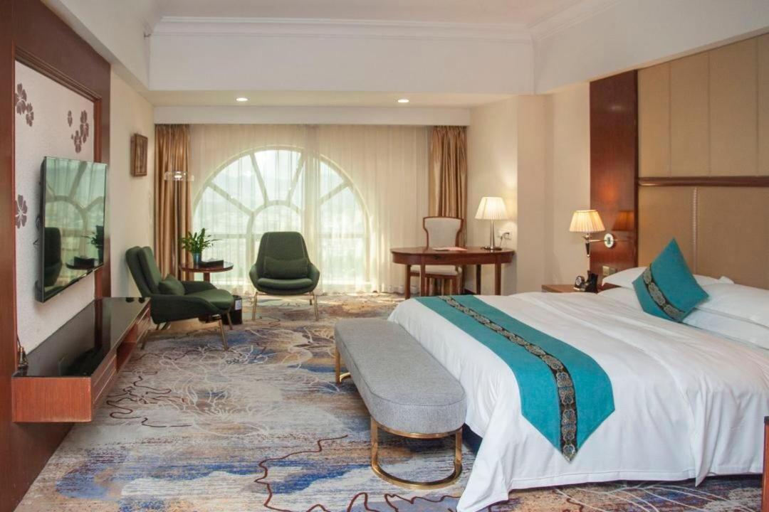 Gladden Hotel Jiangmen Dış mekan fotoğraf