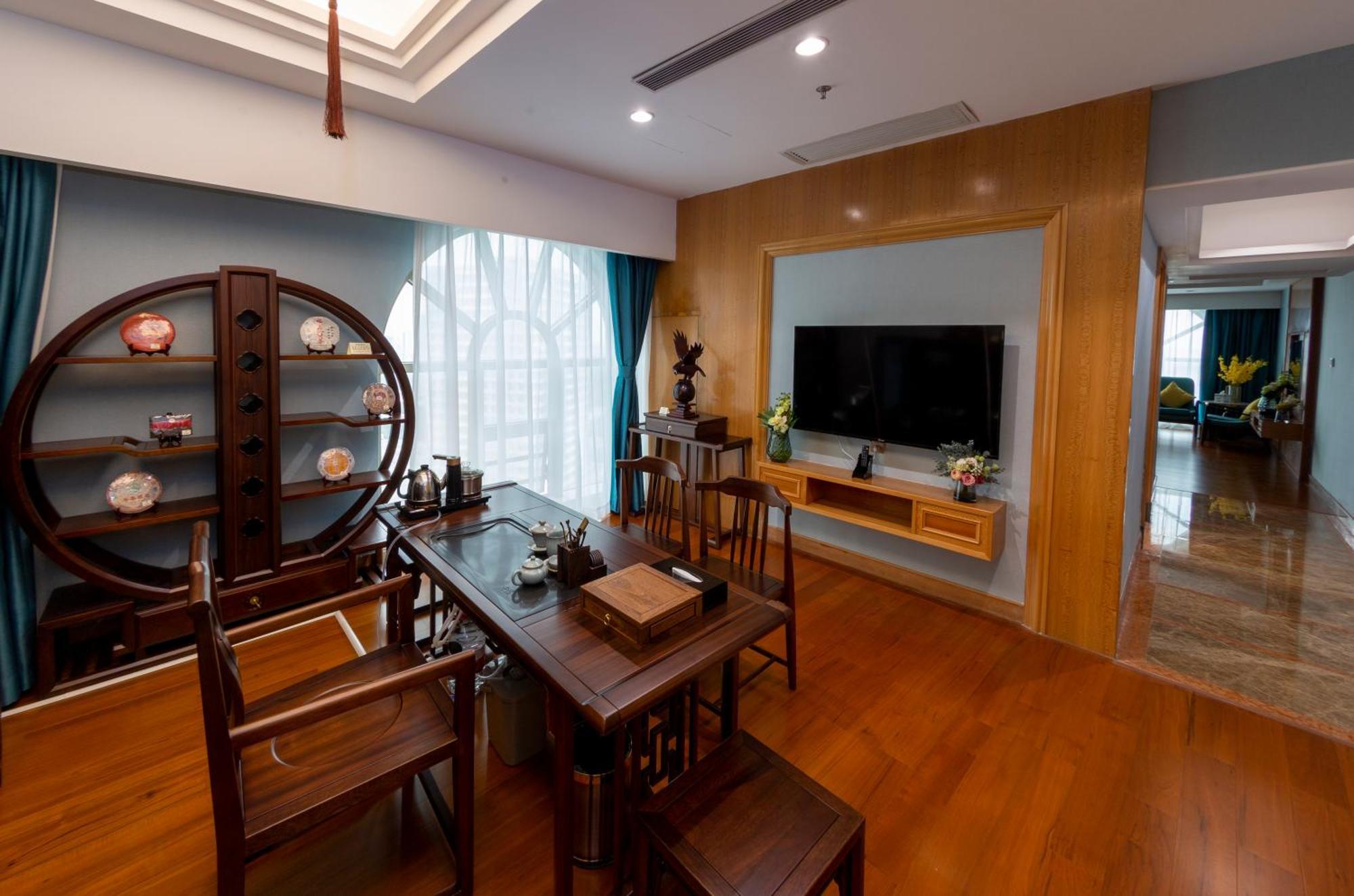 Gladden Hotel Jiangmen Dış mekan fotoğraf