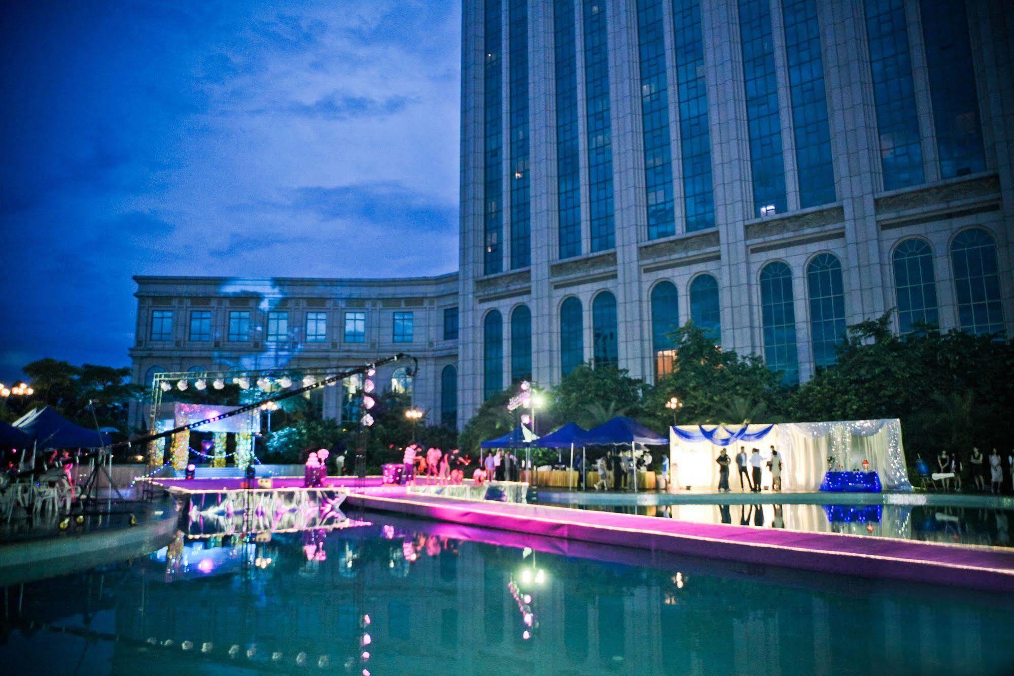 Gladden Hotel Jiangmen Dış mekan fotoğraf