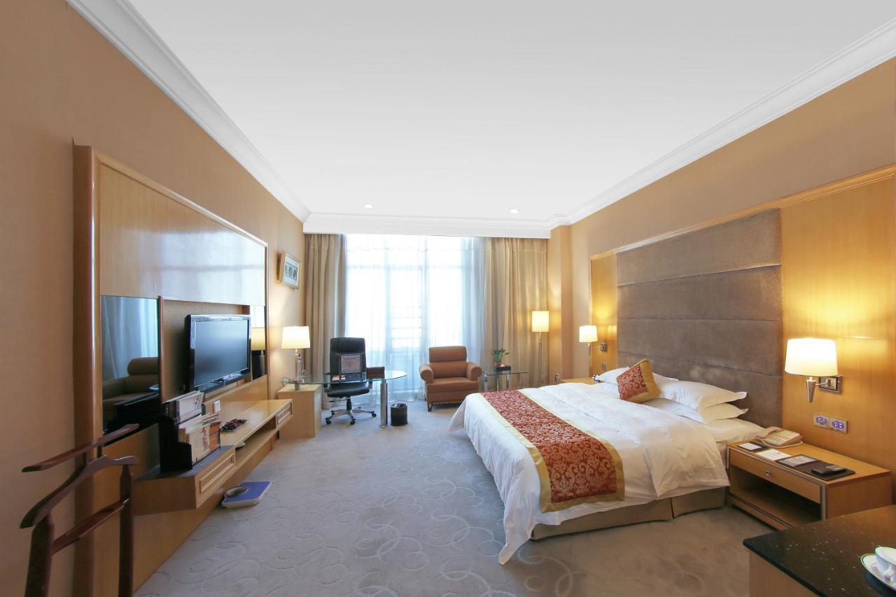 Gladden Hotel Jiangmen Dış mekan fotoğraf