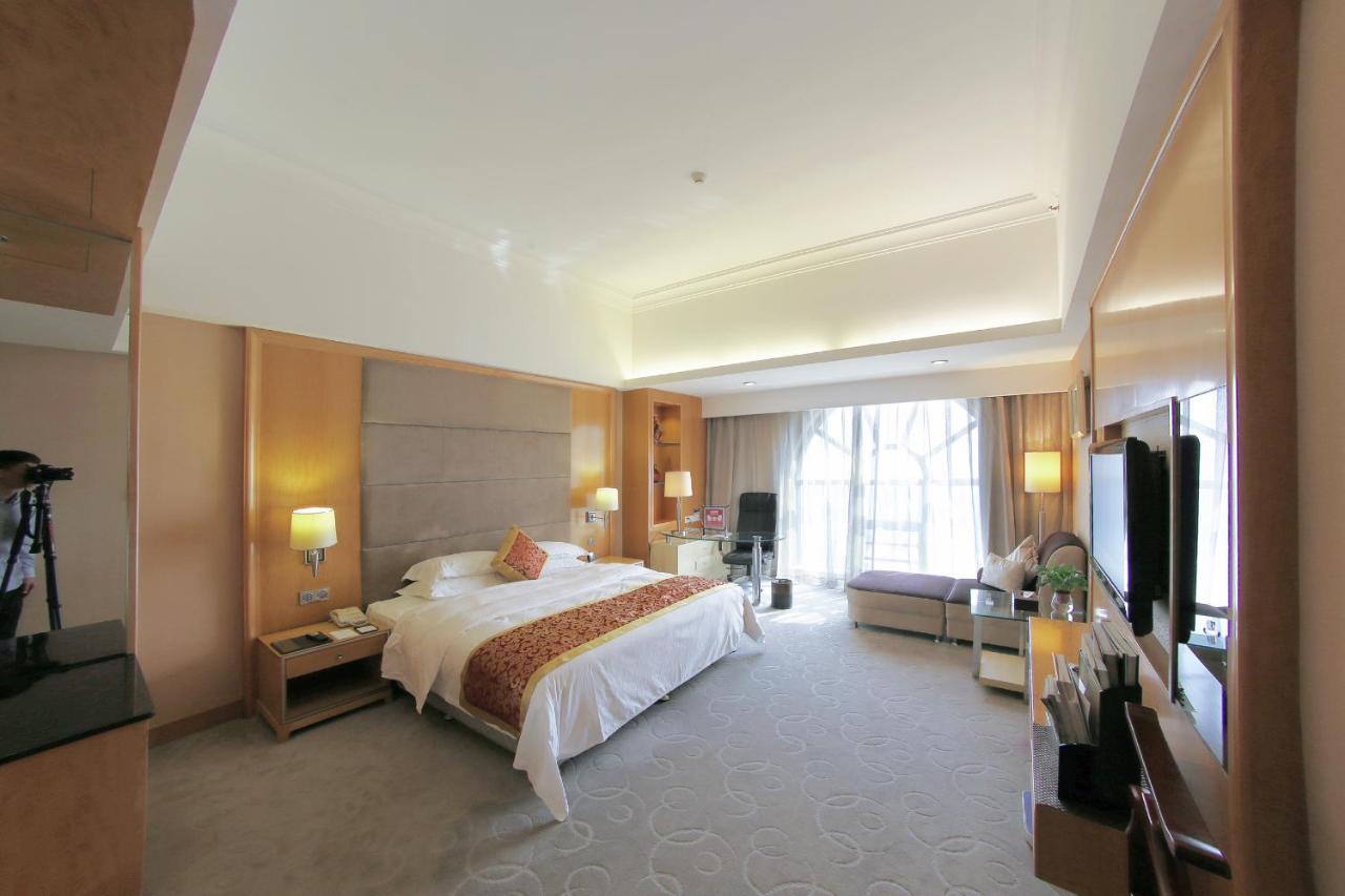 Gladden Hotel Jiangmen Dış mekan fotoğraf
