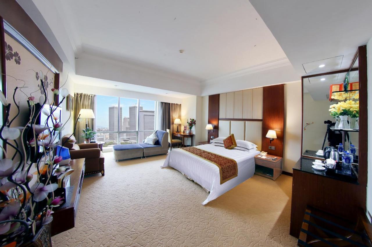 Gladden Hotel Jiangmen Dış mekan fotoğraf