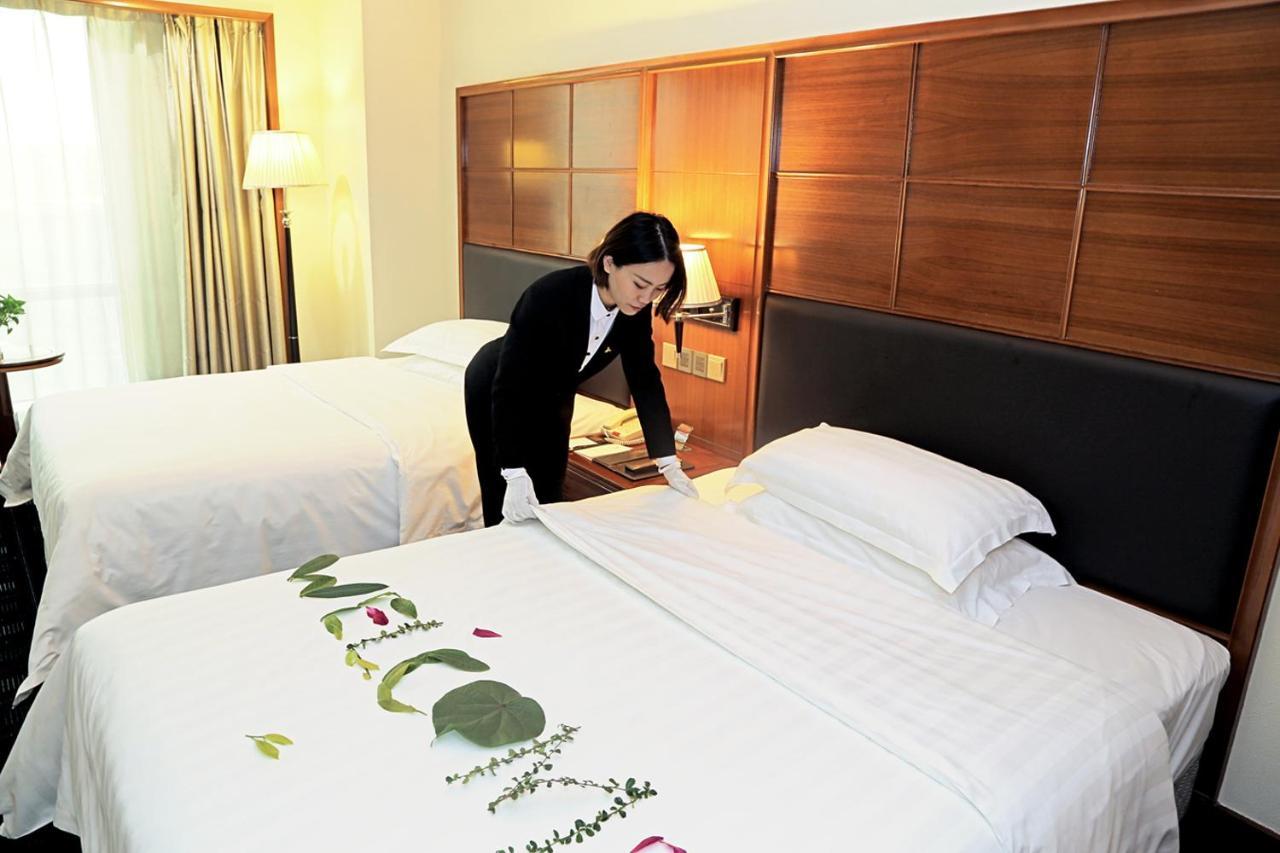 Gladden Hotel Jiangmen Dış mekan fotoğraf