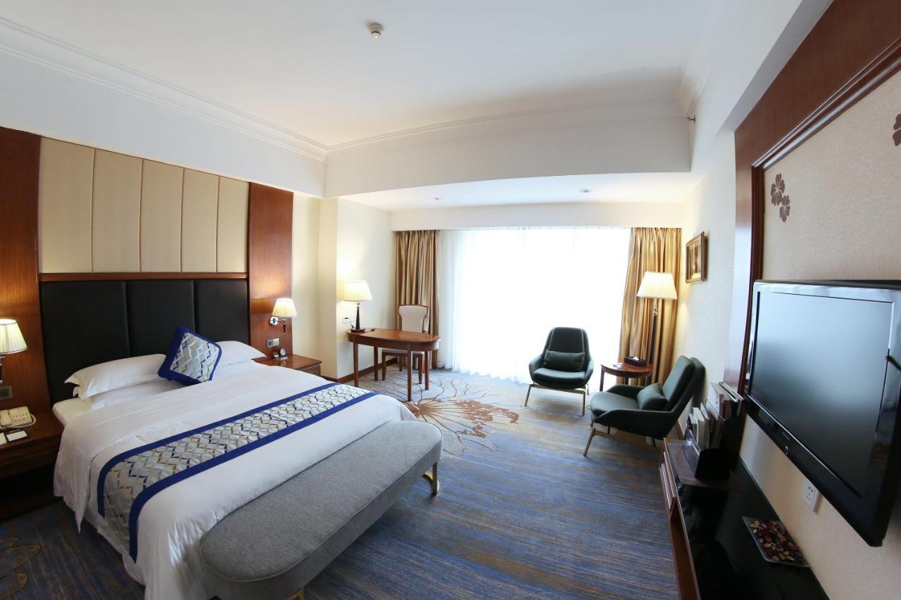 Gladden Hotel Jiangmen Dış mekan fotoğraf